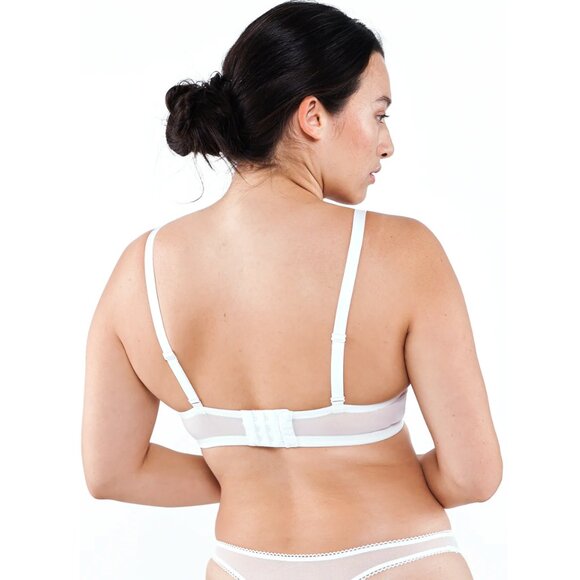 Lightly Lined Plunge Bra - Picture 2 of 5